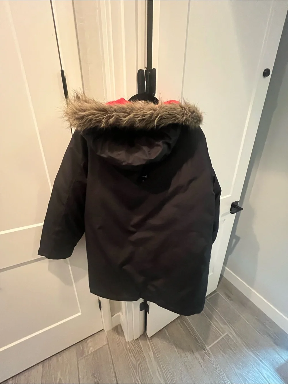 GAP women’s  Black Jacket with Red Lining and Faux Fur Hood